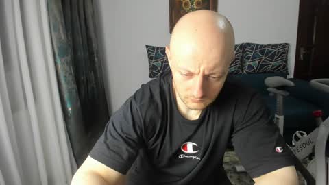 Snapshot of urgymcrush chatting on February 1, 11:16 pm UrGymCrush online show from February 1, 11:16 pm