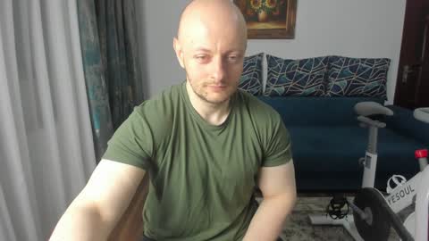 Snapshot of urgymcrush chatting on February 4, 11:06 pm UrGymCrush online show from February 4, 11:06 pm