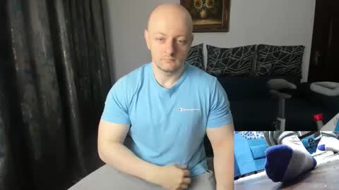 Snapshot of urgymcrush chatting on February 24, 10:58 pm UrGymCrush online show from February 24, 10:58 pm