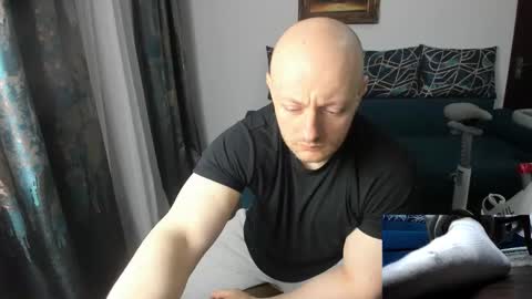 Snapshot of urgymcrush chatting on February 27, 11:59 pm UrGymCrush online show from February 27, 11:59 pm