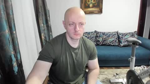 Snapshot of urgymcrush chatting on March 19, 11:09 pm UrGymCrush online show from March 19, 11:09 pm