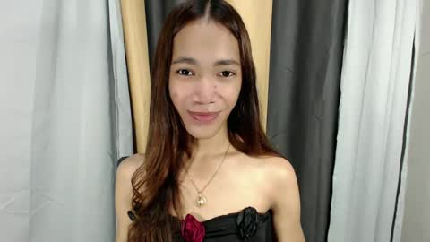 Snapshot of urhot_athena chatting on June 18, 10:09 am urhot_athena online show from June 18, 10:09 am