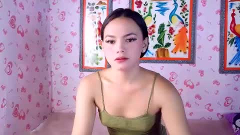Snapshot of urhot_maxine chatting on June 18, 3:07 am urhot_maxine online show from June 18, 3:07 am