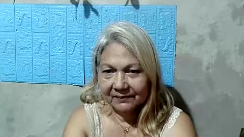 urhotsexy_juvy online show from May 25, 2:12 pm