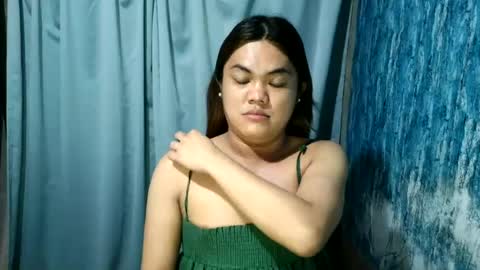 urhottie_bella online show from June 29, 10:32 pm