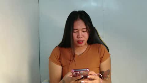 Snapshot of urlovely_sofie chatting on October 13, 6:08 pm Sofie online show from October 13, 6:08 pm