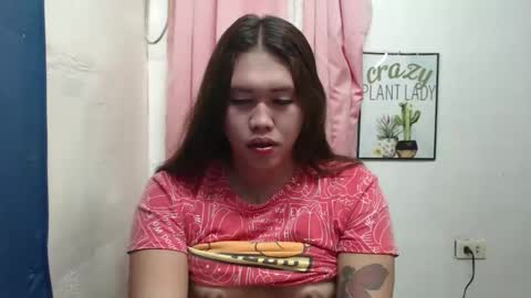 Snapshot of urlovely_sofie chatting on January 5, 11:41 pm Sofie online show from January 5, 11:41 pm