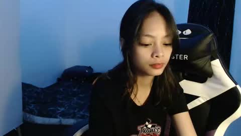 juliana online show from November 26, 4:30 pm