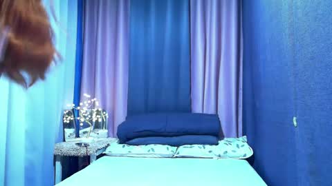 Snapshot of urnightmarets chatting on September 27, 6:40 am Rbabes online show from September 27, 6:40 am