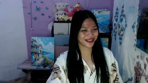 hi im kim online show from August 2, 12:58 pm
