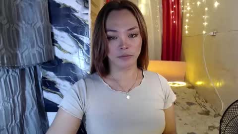 TYRA online show from December 21, 9:12 am