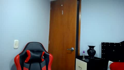 Snapshot of ursulawhite69 chatting on July 17, 1:45 am Eveling Blanco online show from July 17, 1:45 am
