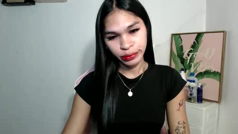 ursweet_zeviixx online show from September 9, 8:36 am