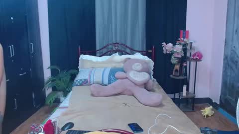 UrSweetBbGirl online show from May 6, 6:30 am