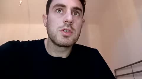 ursweetdreamx online show from June 15, 7:54 am