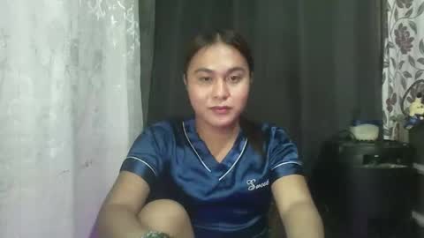 Snapshot of urunexpensivecamilla chatting on November 15, 7:10 pm YOURGIRLCAMILLA online show from November 15, 7:10 pm