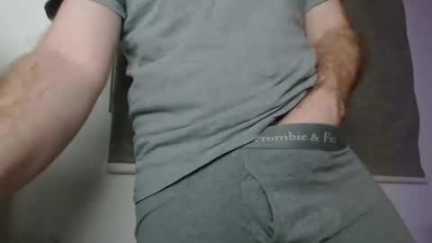 Snapshot of us5030 chatting on February 26, 11:04 pm US5030 online show from February 26, 11:04 pm