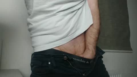 Snapshot of us5030 chatting on March 1, 5:26 pm US5030 online show from March 1, 5:26 pm