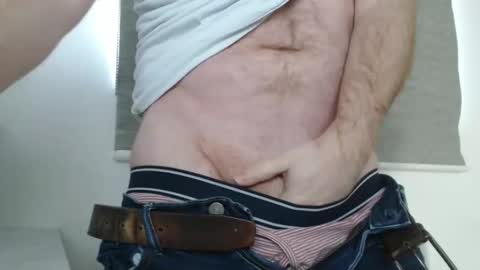 Snapshot of us5030 chatting on March 21, 3:48 pm US5030 online show from March 21, 3:48 pm