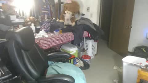 Eric online show from February 2, 12:48 pm