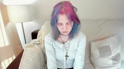 Snapshot of ustic_1 chatting on May 17, 1:29 pm Haven online show from May 17, 1:29 pm