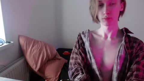 Excuse me online show from February 22, 3:56 am