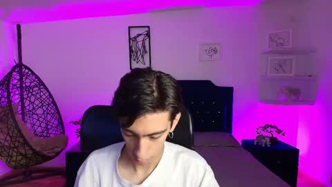 UYUKIE online show from September 18, 12:07 pm