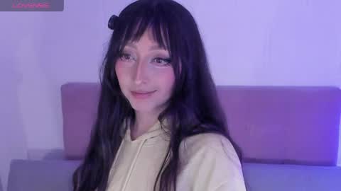 v1cky_ online show from April 21, 12:12 am