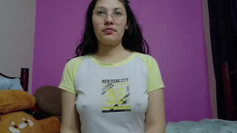Snapshot of vainilla_cam chatting on July 16, 1:11 am Vainilla online show from July 16, 1:11 am