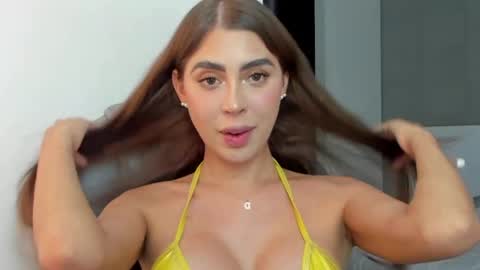 Angela online show from February 6, 9:38 pm