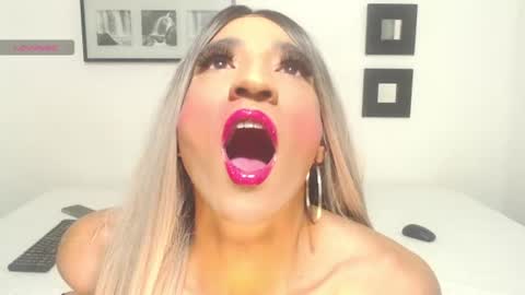   INSTAGRAM valentina angell2021 online show from June 25, 1:05 am
