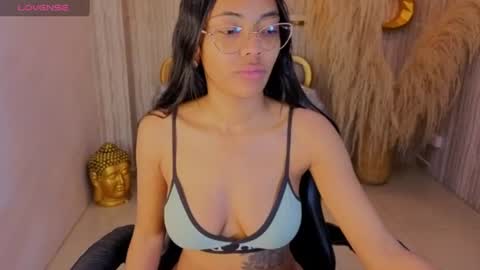 Snapshot of valentina_gomez_s chatting on July 3, 12:33 pm Valentina online show from July 3, 12:33 pm
