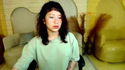 Valentina online show from February 24, 3:15 am