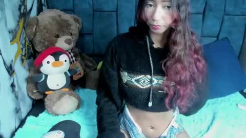 valentinaklean1 online show from July 13, 2:36 am