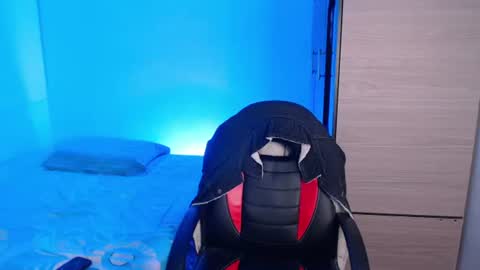 VALENTINO online show from July 16, 11:55 pm