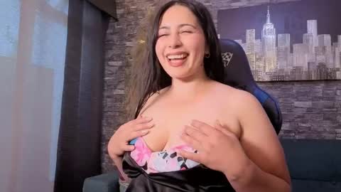 valeria_vg online show from April 27, 11:41 am