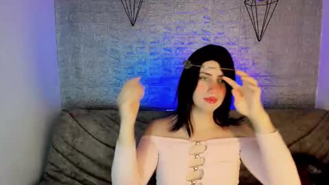 valeriagill_ online show from May 24, 10:26 pm