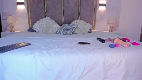 valeriaortegaa online show from June 16, 11:46 am