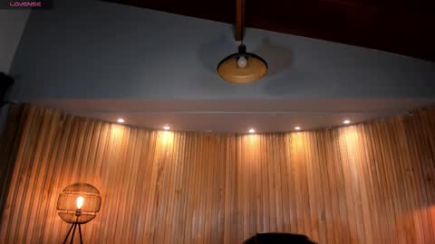 Vale  online show from October 3, 12:02 pm