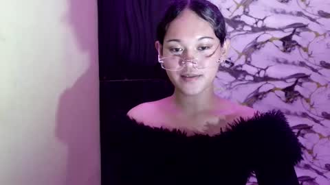 Snapshot of valerie_lure chatting on June 14, 4:09 pm addy online show from June 14, 4:09 pm