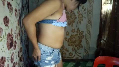 Snapshot of valerie_sensual chatting on July 23, 2:09 am valerie_sensual online show from July 23, 2:09 am