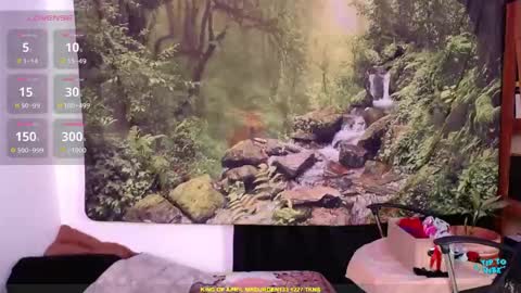 Valerie online show from April 24, 8:39 am