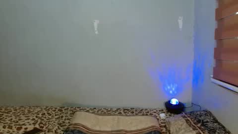Valerie online show from May 18, 9:42 pm