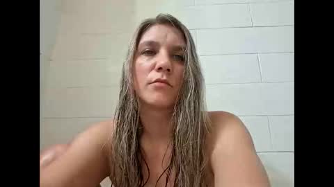 ValerieRayne online show from December 21, 7:37 am