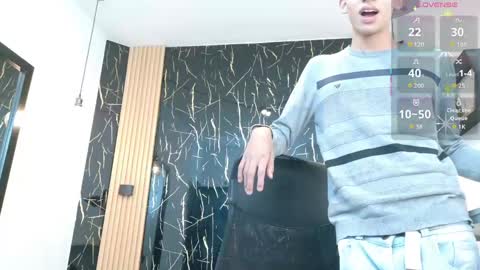 Snapshot of valerihot_1 chatting on June 10, 2:56 am VALERIO online show from June 10, 2:56 am