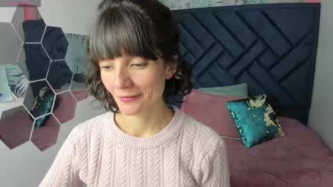 VALERY MORE online show from February 20, 2:39 pm