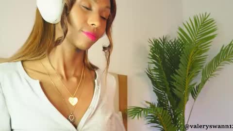 Valery swan1 online show from February 12, 6:08 am