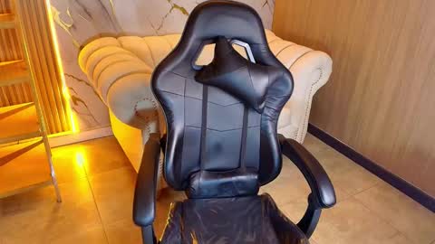 Snapshot of valery_tf chatting on November 27, 8:22 pm Valery online show from November 27, 8:22 pm