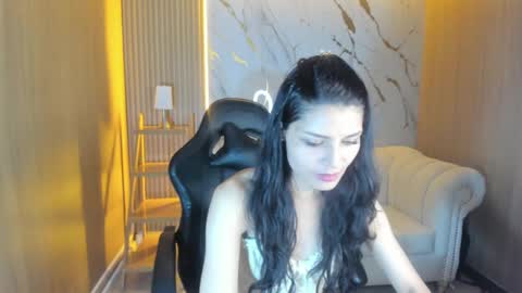 Snapshot of valery_tf chatting on December 15, 8:24 pm Valery online show from December 15, 8:24 pm