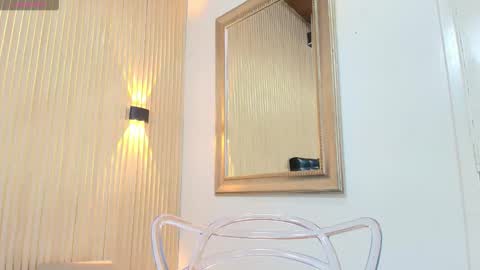 valery online show from March 4, 10:16 pm